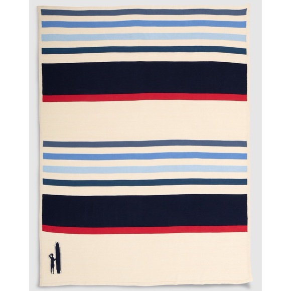 NWT johnnie-O SoCal Blanket